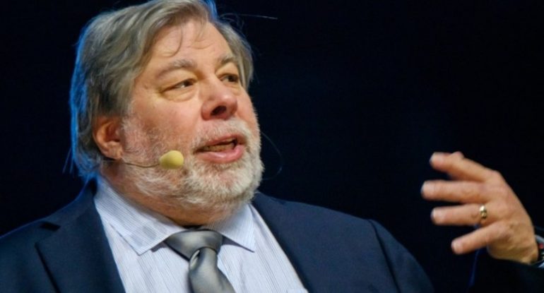Co-fundador de Apple Co-fundador de Apple