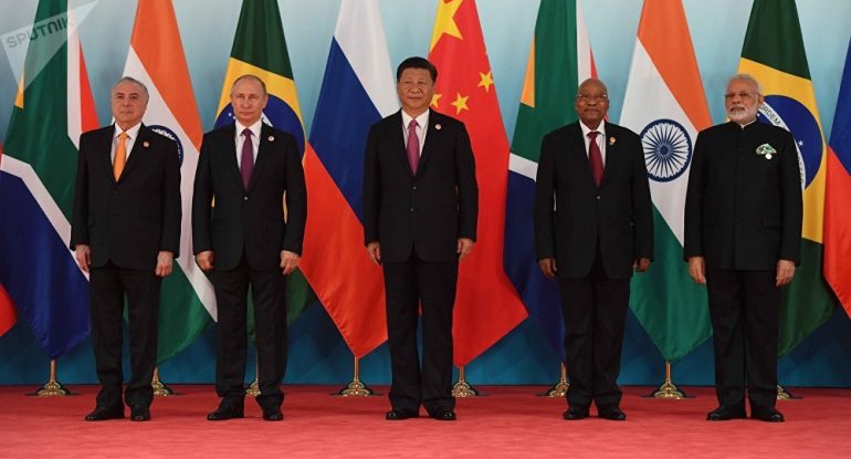 Rusia, China y otros miembros de BRICS consideran lanzar criptomonedas para pagos Rusia, China y otros miembros de BRICS consideran lanzar criptomonedas para pagos