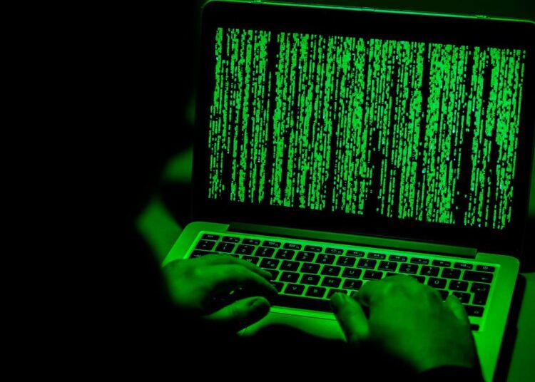 EE.UU Ofrece $10M a piratas informáticos para rastrear ciberdelincuentes