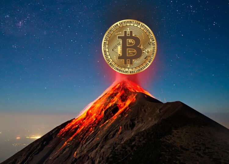 En El Salvador, volcanes impulsan la minería criptográfica